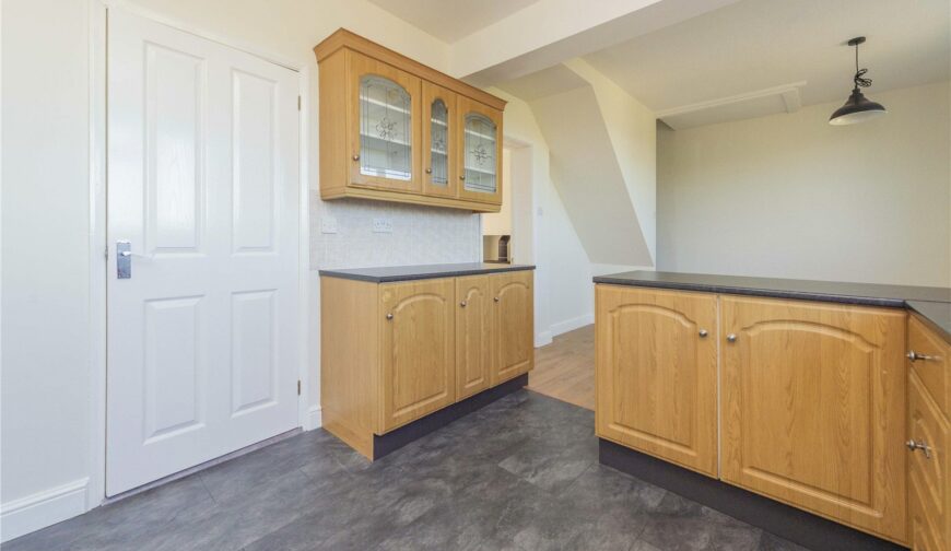 2 Parton Wood, Winnington - Picture No. 34