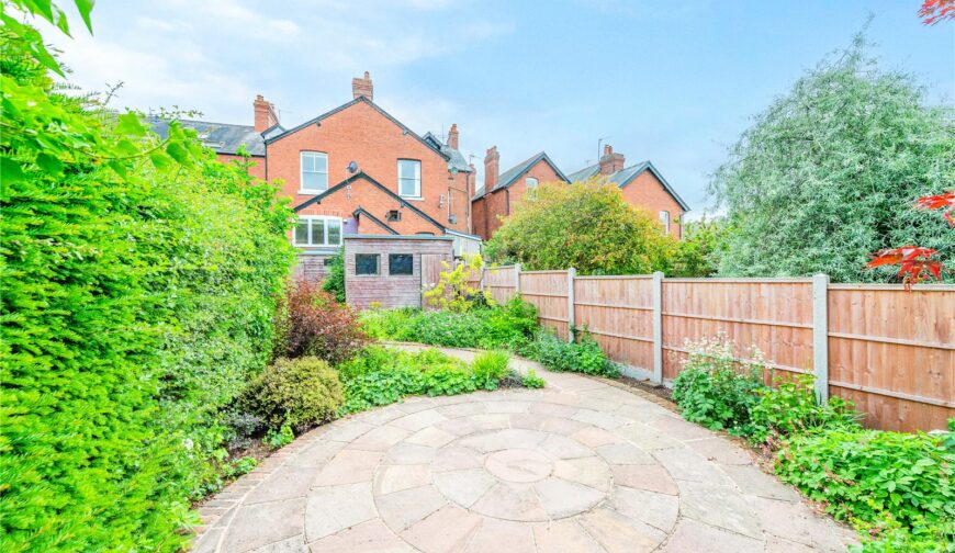 37 Gravel Hill - Picture No. 27