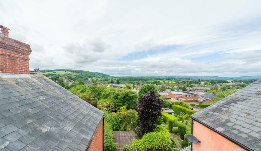 37 Gravel Hill - Picture No. 95