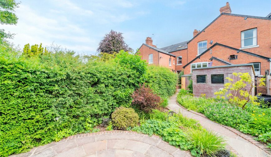 37 Gravel Hill - Picture No. 99