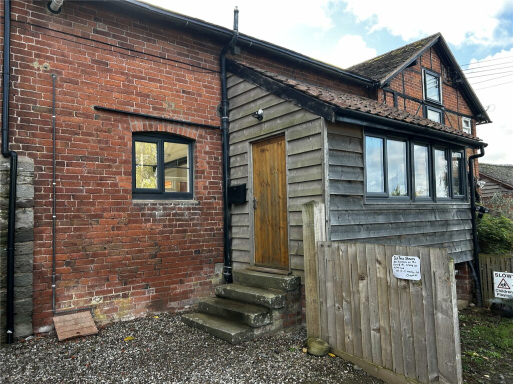 2 The Old School House, Yazor - Picture No. 01