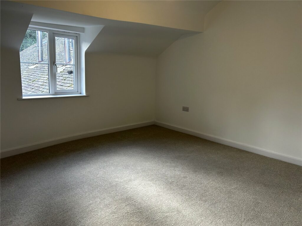 2 The Old School House, Yazor - Picture No. 07