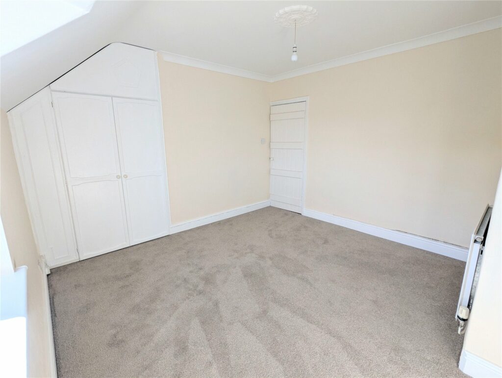 1 The Bank - Picture No. 12