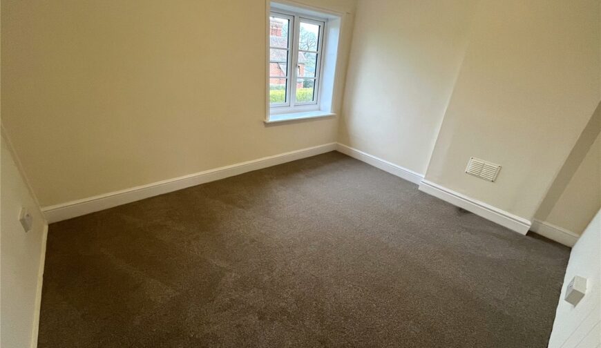 3 Broad Oak - Picture No. 02