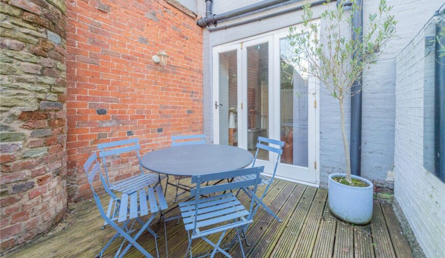 6 Mill Street - Picture No. 06