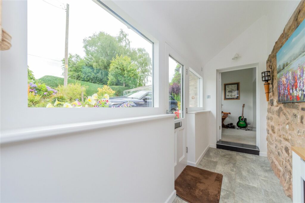 Hergest View, Stonewall Hill - Picture No. 31