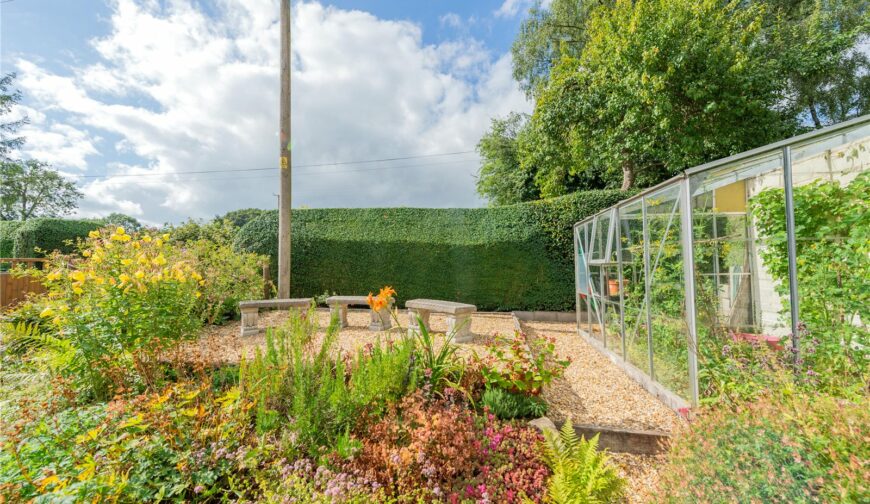 Hergest View, Stonewall Hill - Picture No. 36