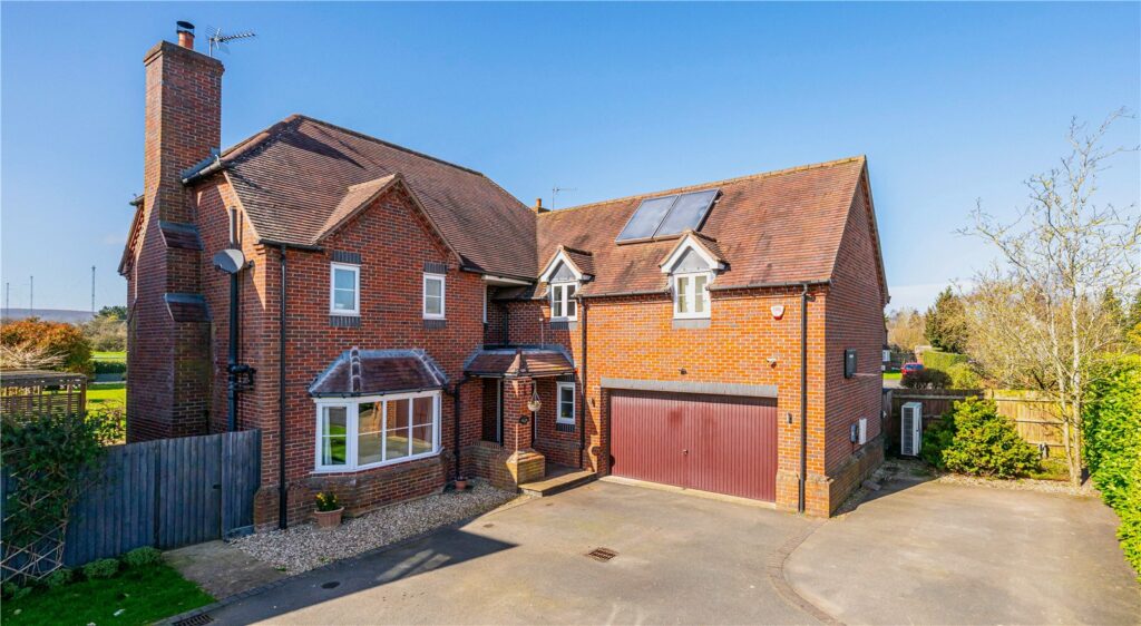 Meadow View, Wyson Lane - Picture No. 1