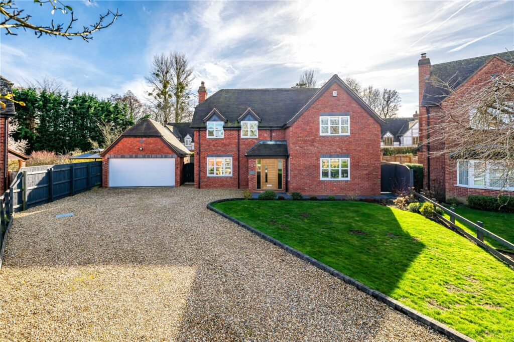 3 Manor Orchard - Picture No. 1