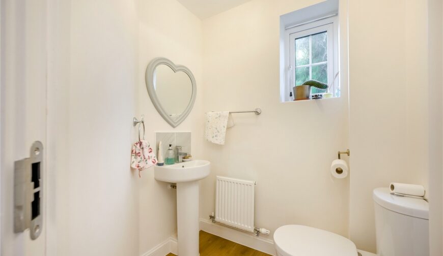 23 Wrekin Dove Close - 9