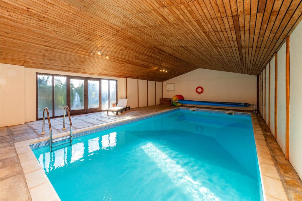 The Laurels, Church Road - 3