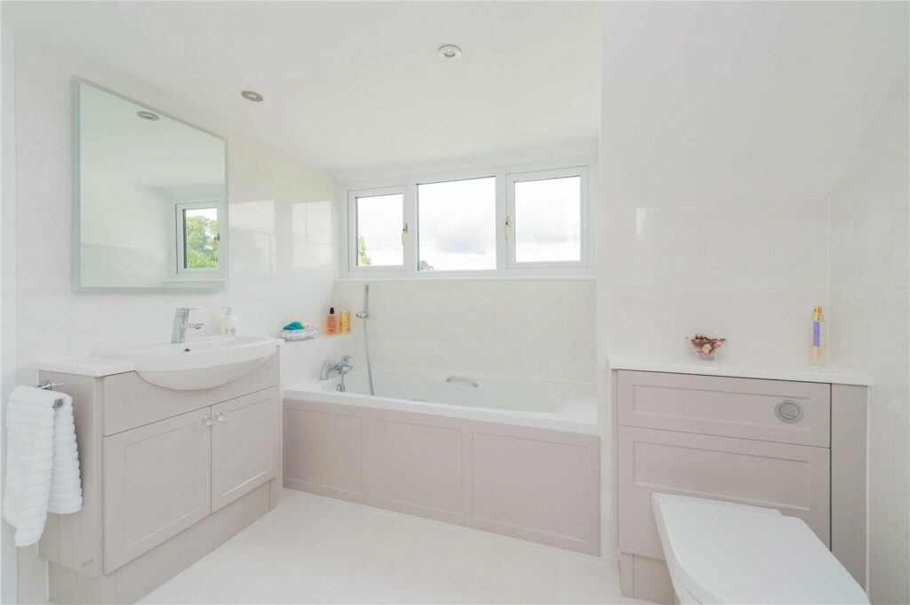 Whiteways, Garmston - Bathroom