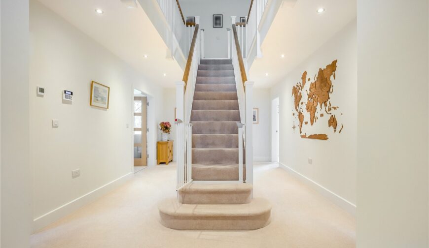 1 Home Farm - Hallway