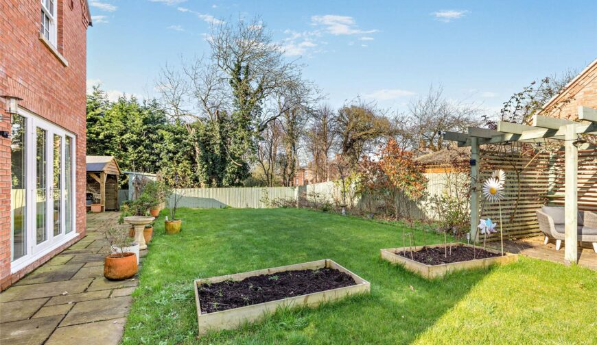 1 Home Farm - Garden