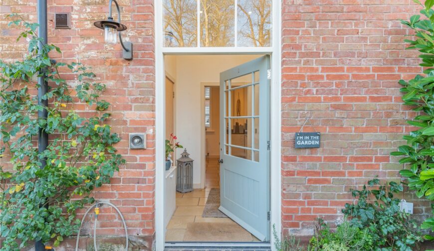 1 Apley Park Mews, Apley Park - Apley Park Mews