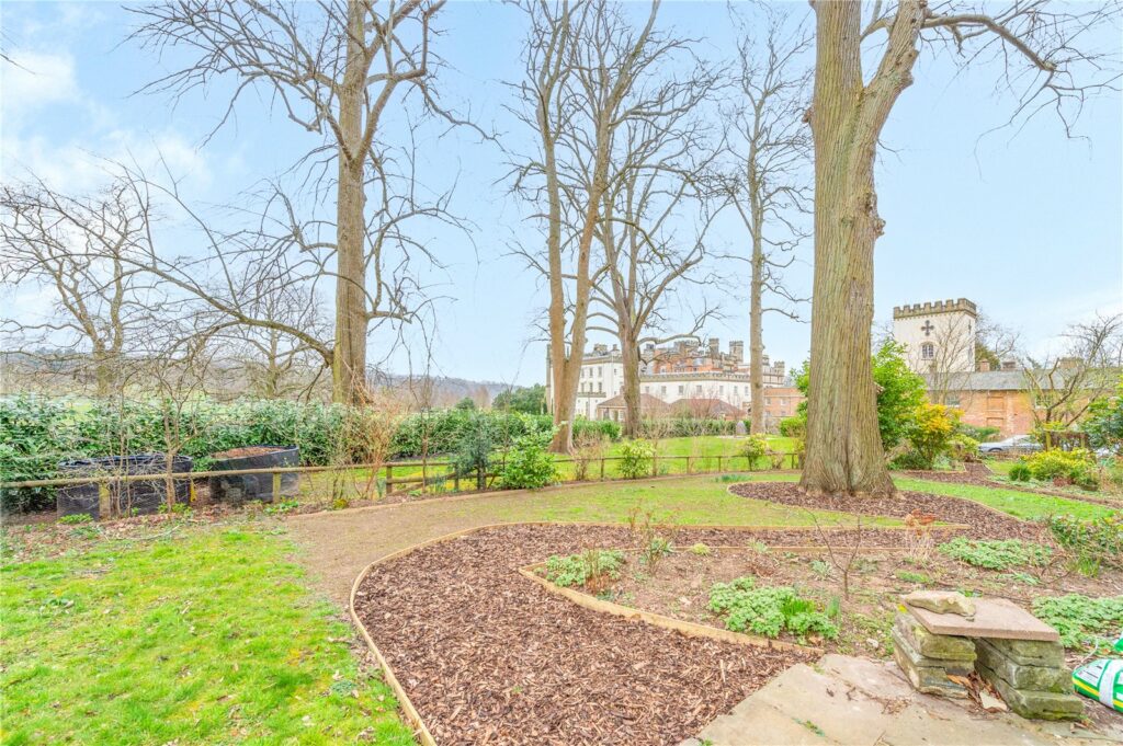 2 Apley Park Mews, Apley Park - 13