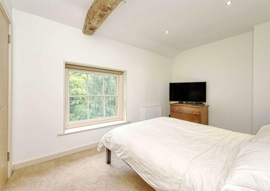 2 Apley Park Mews, Apley Park - 10