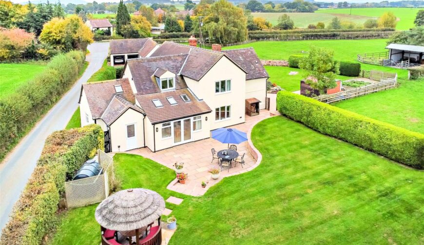 Bank House, Astley - Bank House