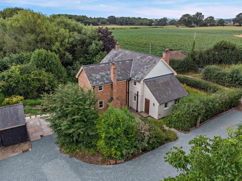 Broomfield Villa, Broomfields - Broomfields Villa