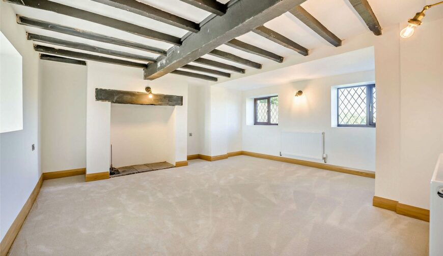 The Gate House, Bings Heath - Living Room