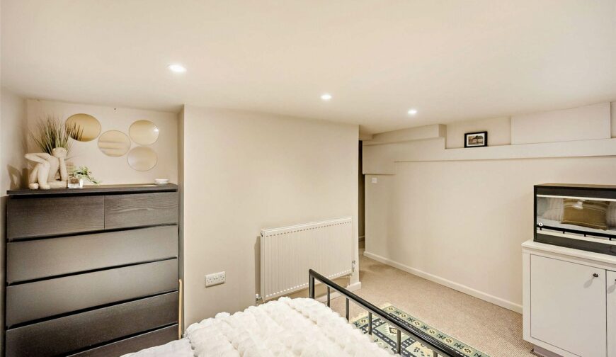 41 Belle Vue Road - 14