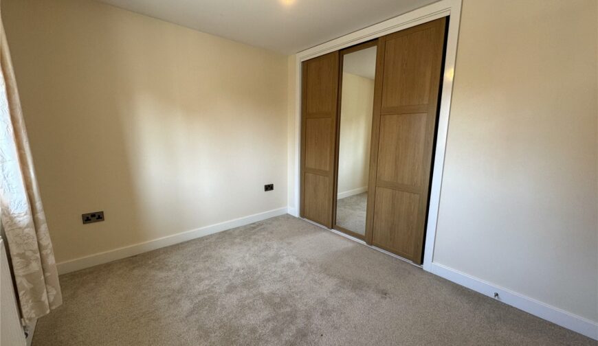 10 Melrose Crescent - Picture No. 28