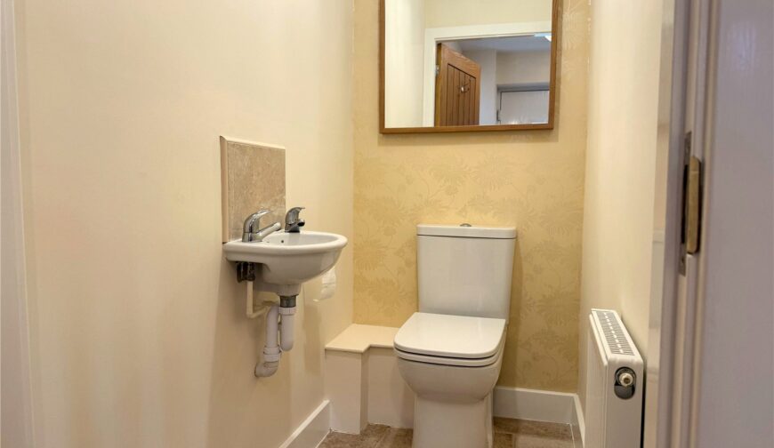 10 Melrose Crescent - Picture No. 40