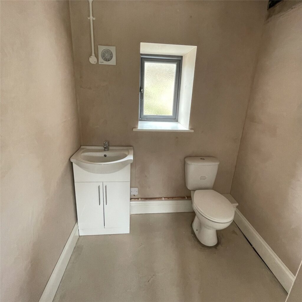 Commercial Unit, Lydbury North - Picture No. 20