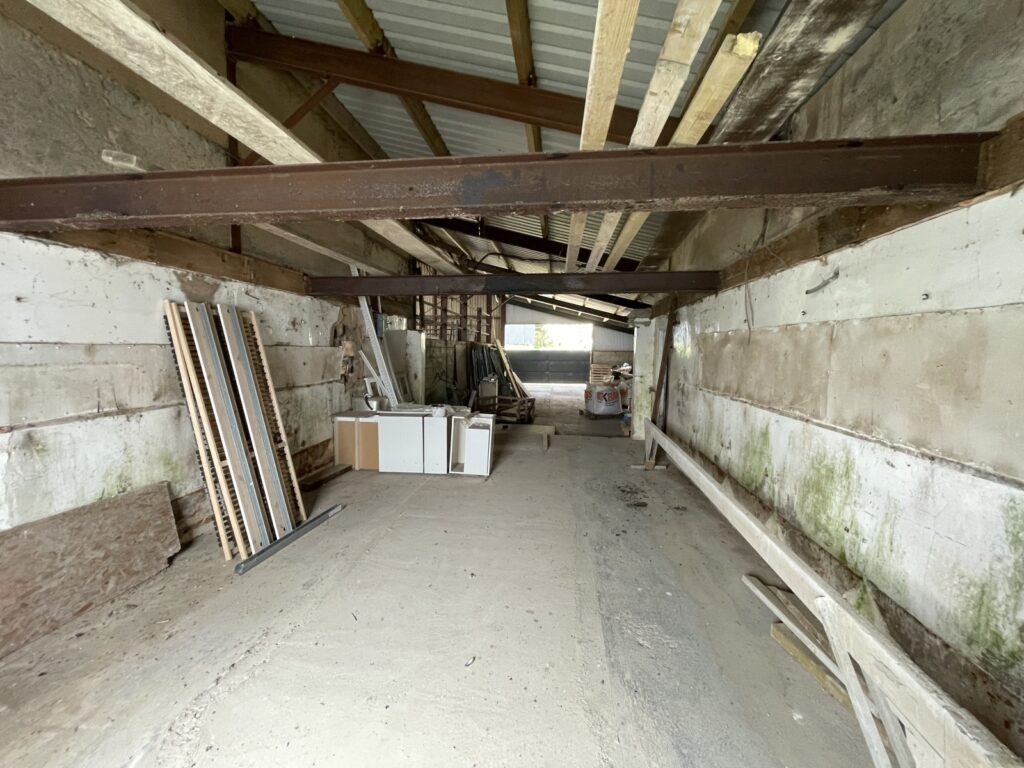 Commercial Unit, Lydbury North - Picture No. 30