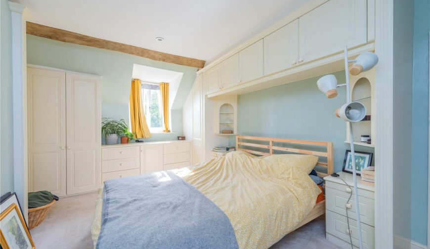 3 The Square - Picture No. 62