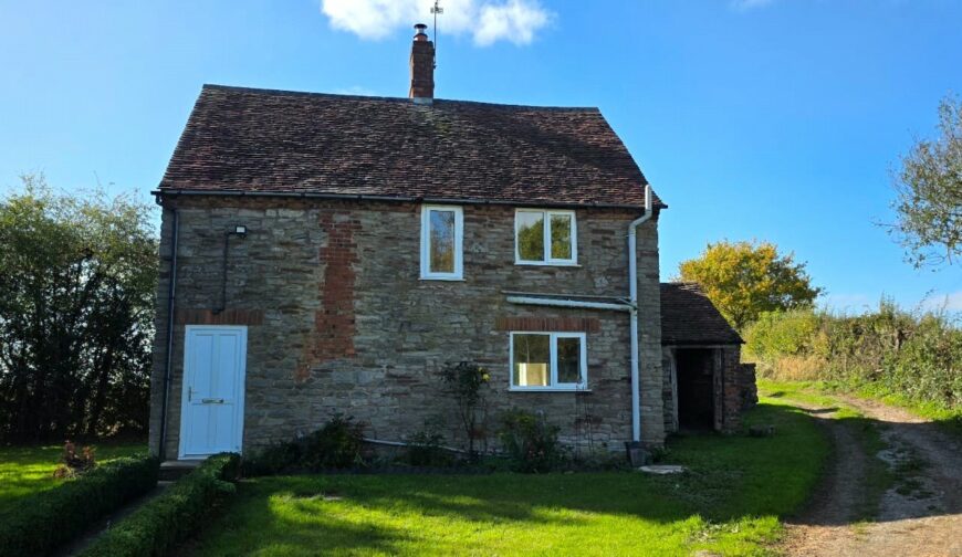 Yew Tree Cottage, Morville - Picture No. 05