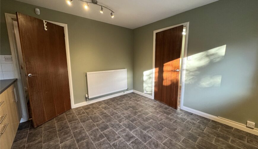 The Vicarage, Wombridge Road - Picture No. 11