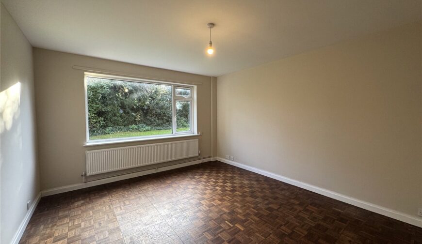 The Vicarage, Wombridge Road - Picture No. 16