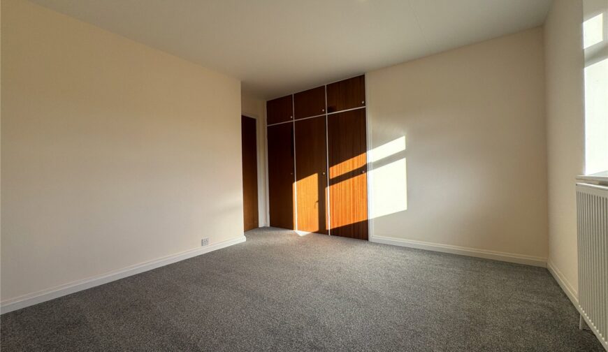 The Vicarage, Wombridge Road - Picture No. 26