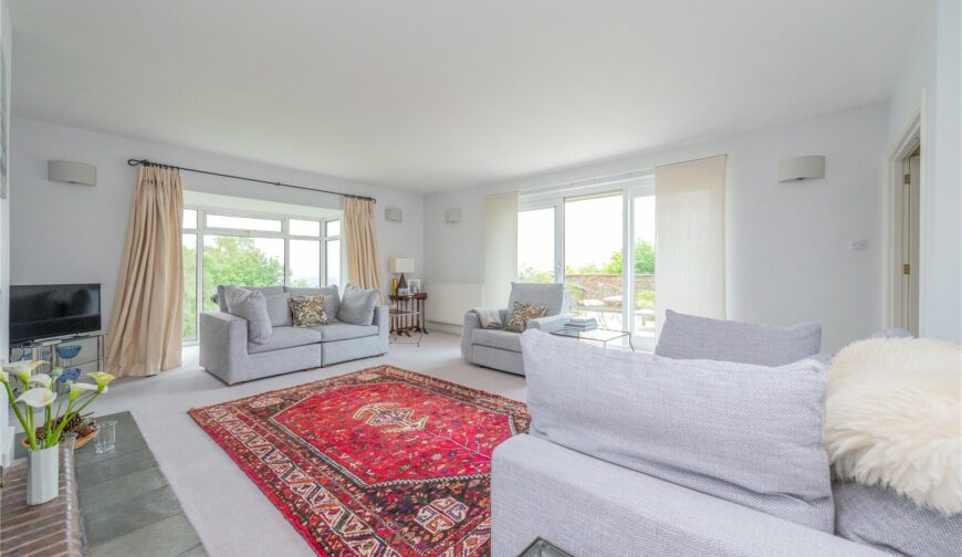 Holly Lodge, Hopton Bank - Picture No. 14