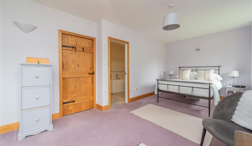 Holly Lodge, Hopton Bank - Picture No. 17