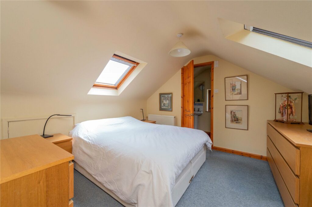 East Meadows, Nash - Picture No. 31