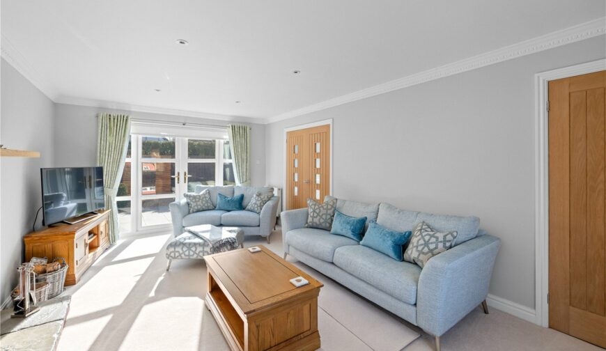 3 Manor Orchard - Picture No. 12