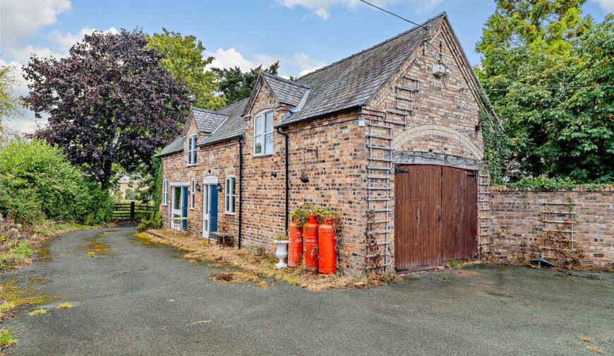 Vron Vyrnwy Hall, Llansantffraid - 8