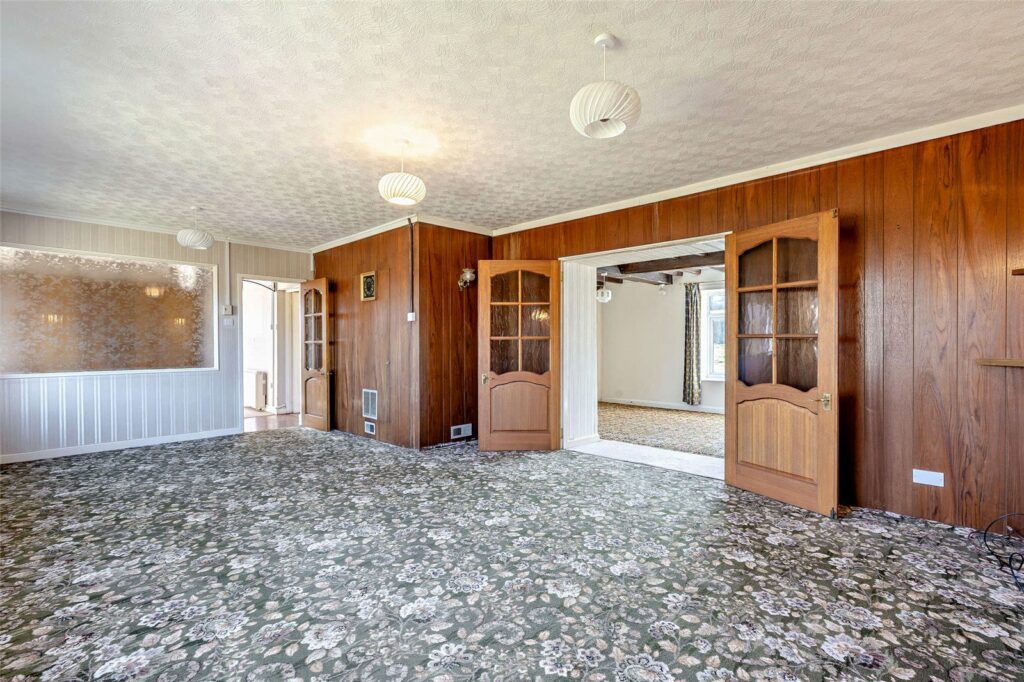 The Fields, Sweeney - 10