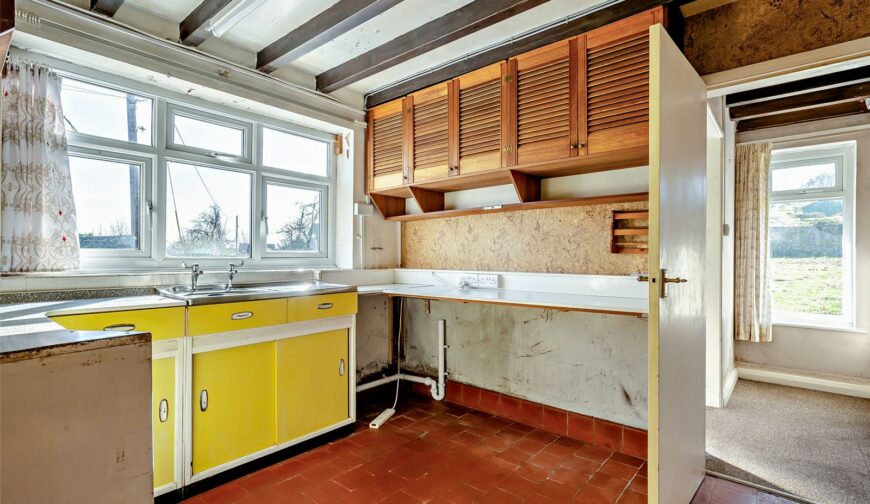 The Fields, Sweeney - 9