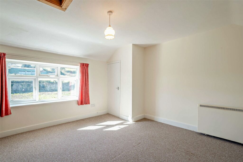 The Fields, Sweeney - 13