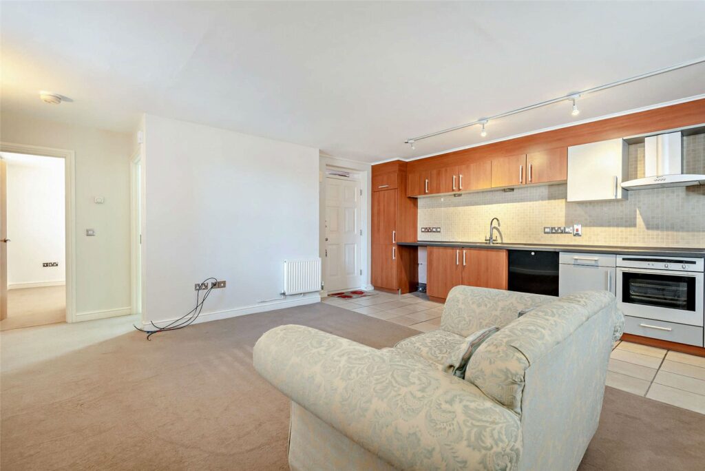 Apartment 1, Crescent House, Belmont - 4