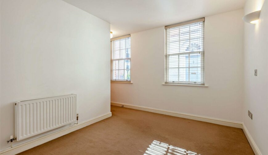 Apartment 1, Crescent House, Belmont - 8