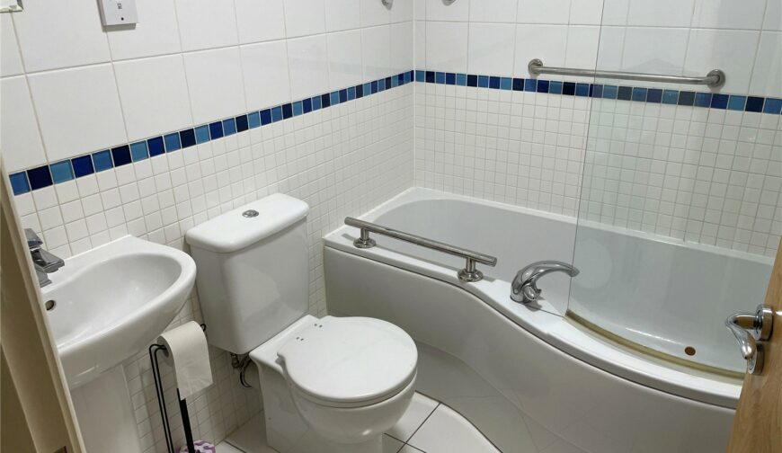Apartment 1, Crescent House, Belmont - 9