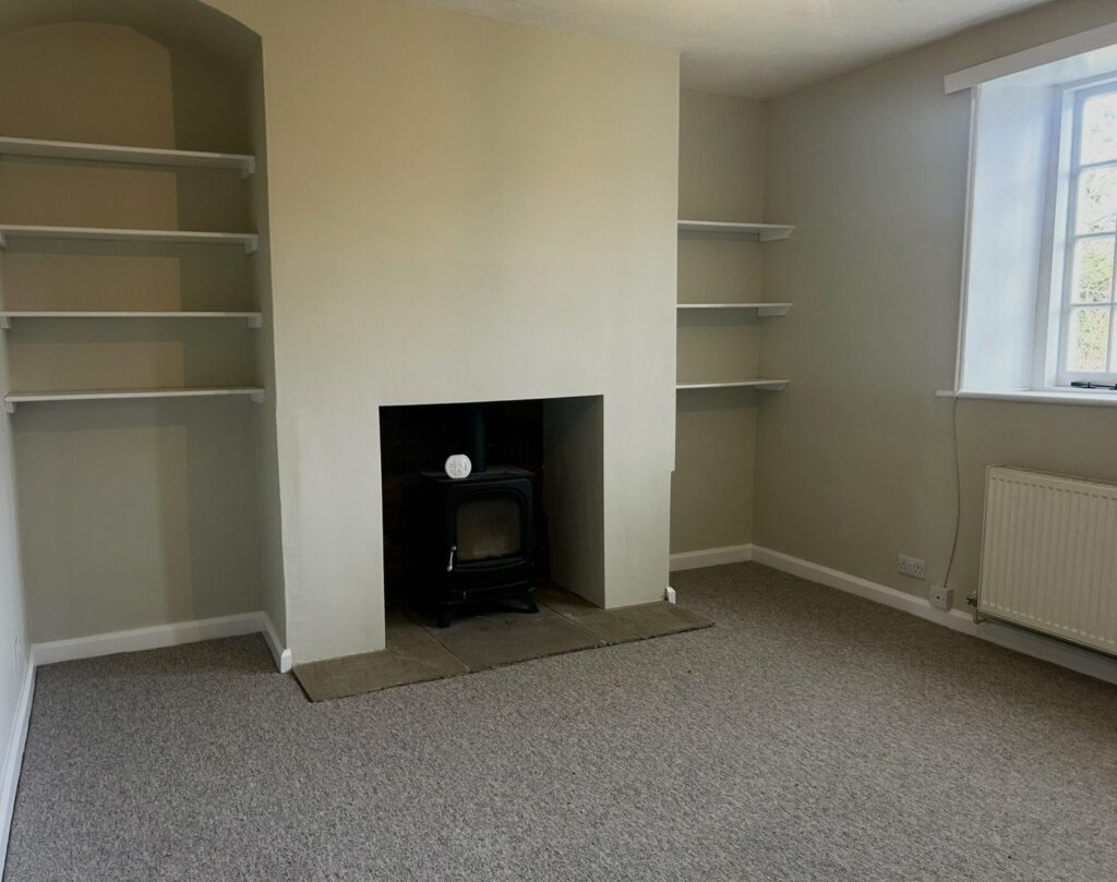 4 Walford - Picture No. 15