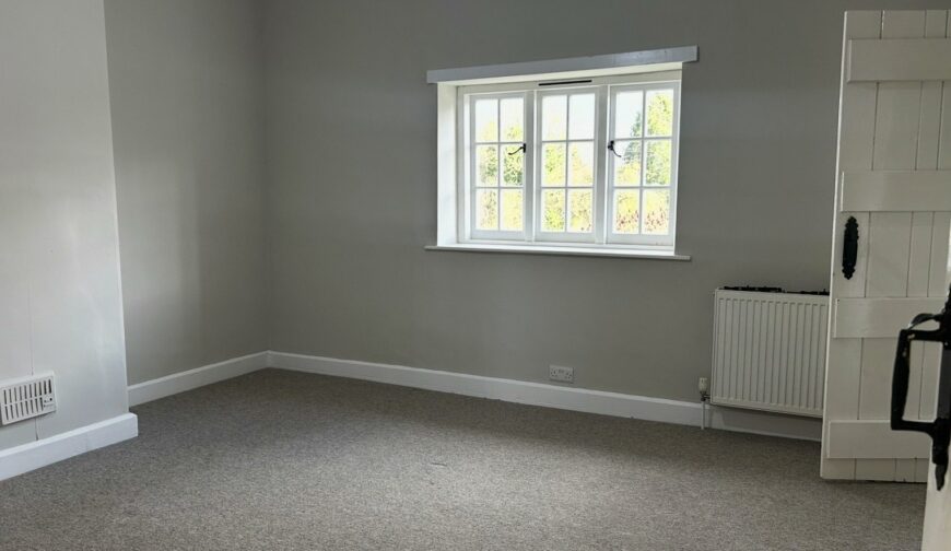 4 Walford - Picture No. 18