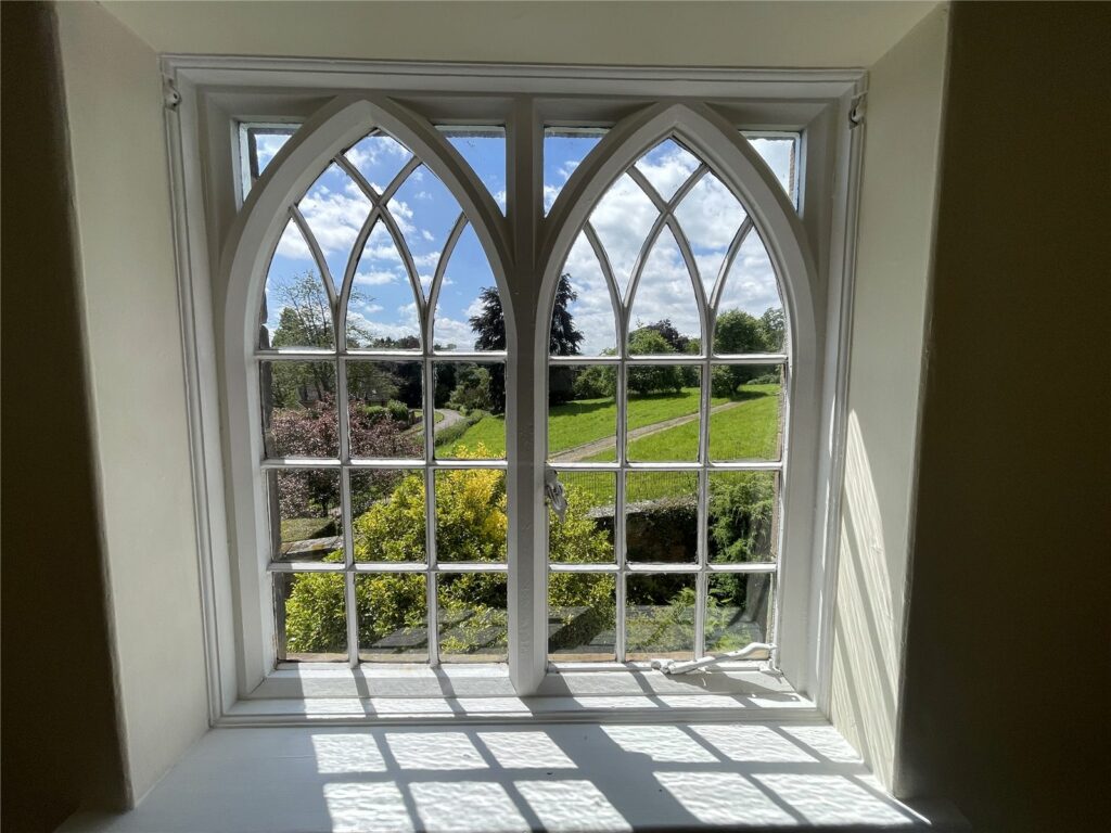 3 Village Lodge, Weston Park - Picture No. 12