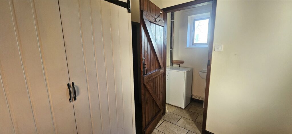 Coppice Cottage, Walkmills Farm Junction To Old Mill Farm - Picture No. 54