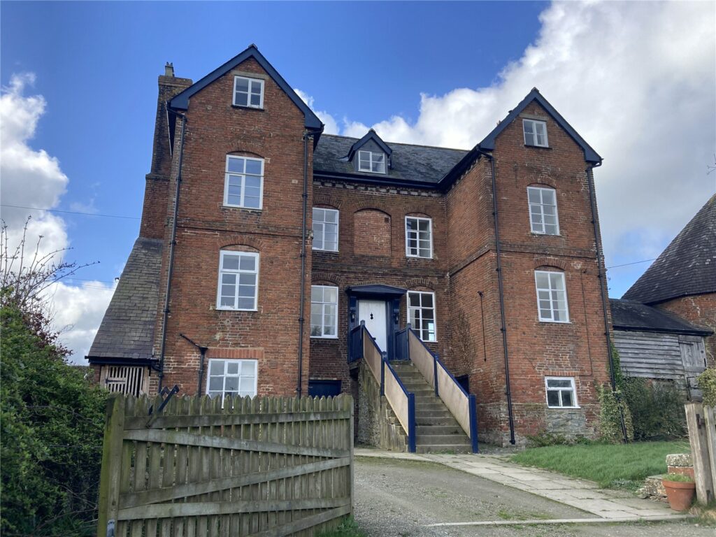 Red House Farmhouse, Lydbury North - Picture No. 55